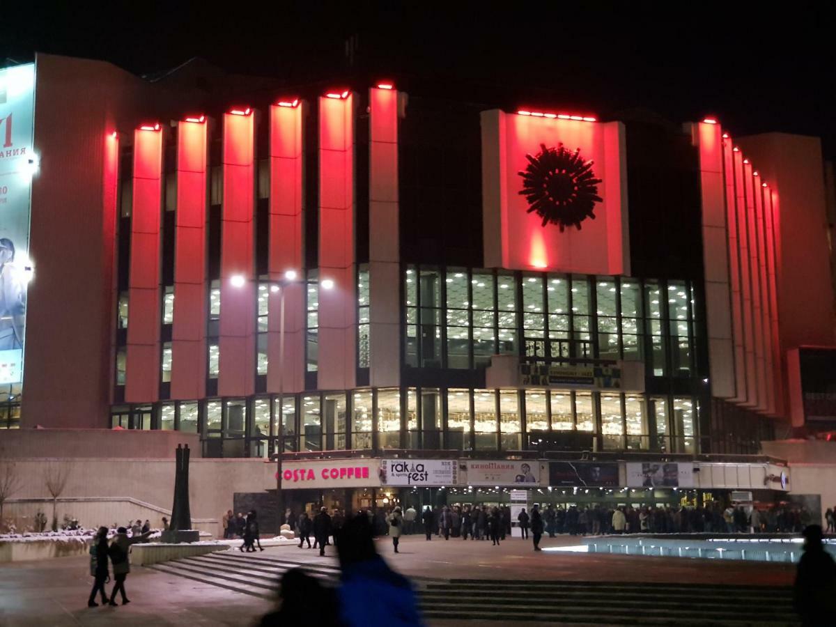 דירות באזור Sofia City Center, בגודל 100 מר, עם 2 חדרי שינה ו- 2 חדרי רחצה פרטיים מראה חיצוני תמונה